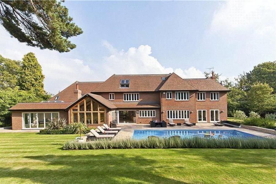 Onslow Road, Burwood Park, WaltononThames, Surrey KT12 Malcolm