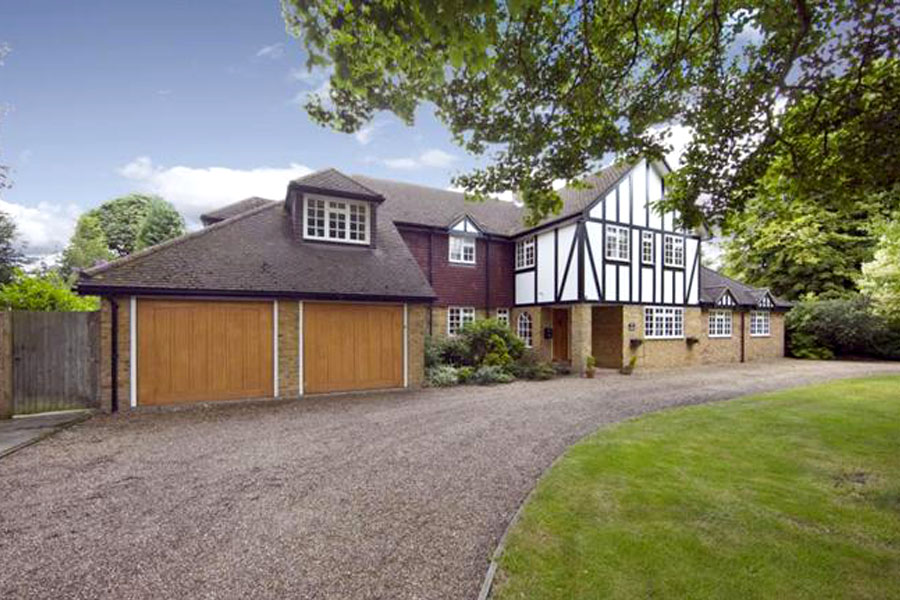 Wey Road, Weybridge, Surrey KT13 Malcolm Jenkins Associates RIBA Chartered Architects