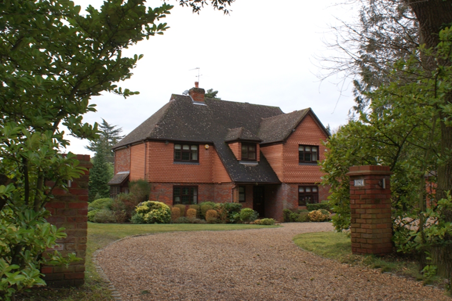 Ashlyns Park, Cobham, Surrey KT11 Malcolm Jenkins Associates RIBA Chartered Architects